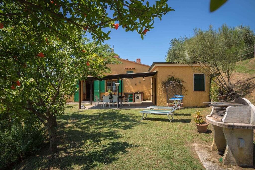 Huis ∙ 2 Slaapkamers ∙ 4 Gasten - Pietrasanta