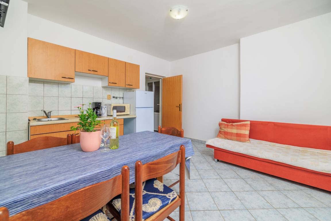 80 M² Apartament ∙ 2 Sypialnie ∙ 6 Gości - Lopar