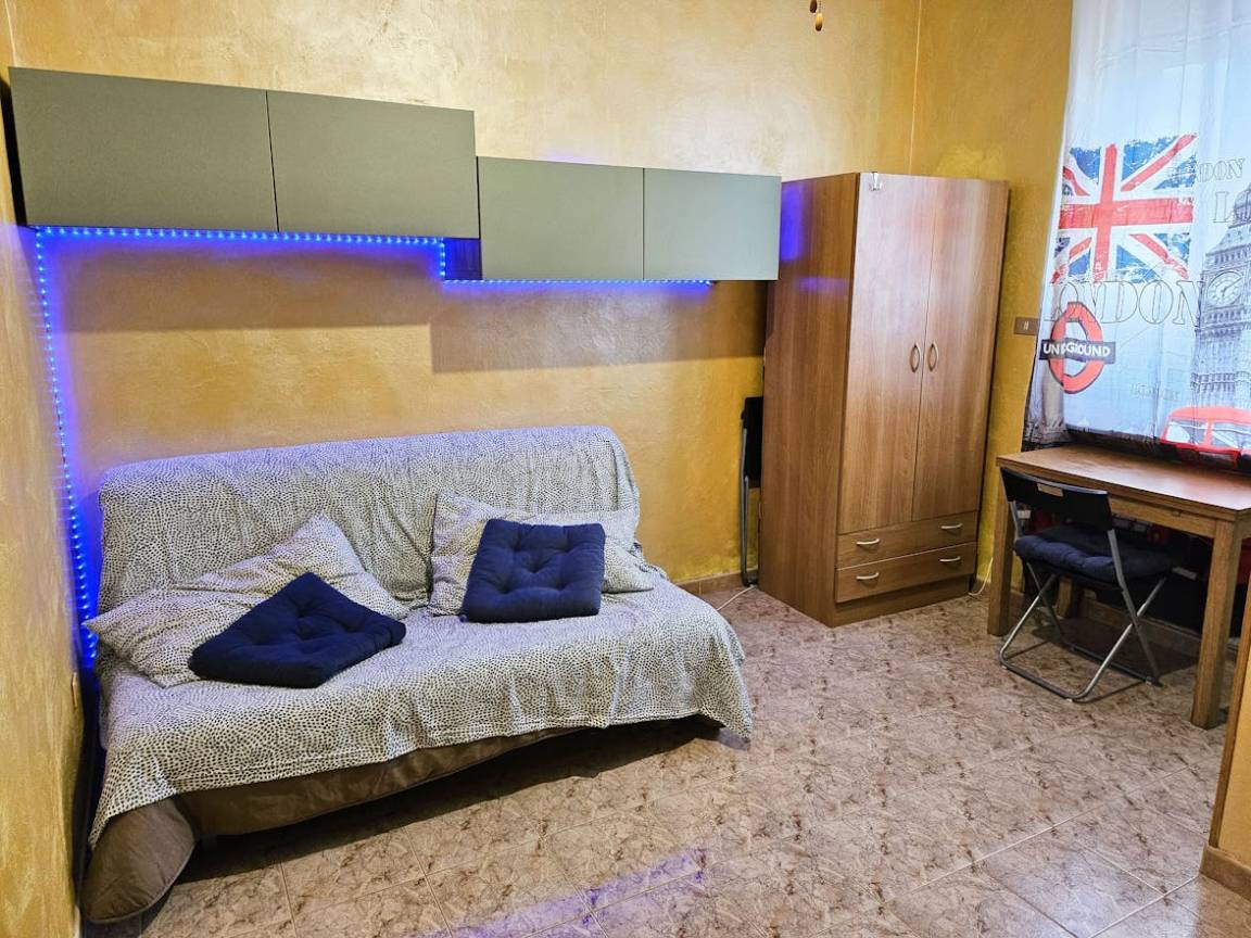20 M² Appartement ∙ 2 Personnes - Turin