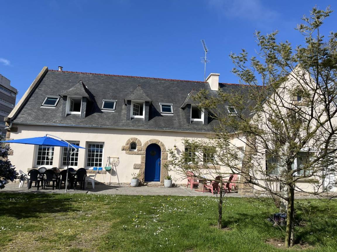 180 m&sup2; G&icirc;te 6 Schlafzimmer 12 G&auml;ste