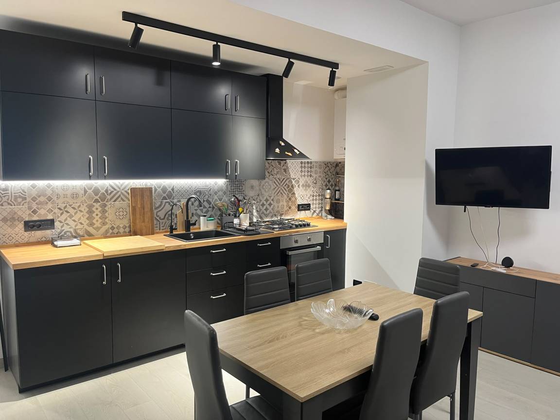 Apartment ∙ 2 Bedrooms ∙ 5 Guests - Castel di Sangro