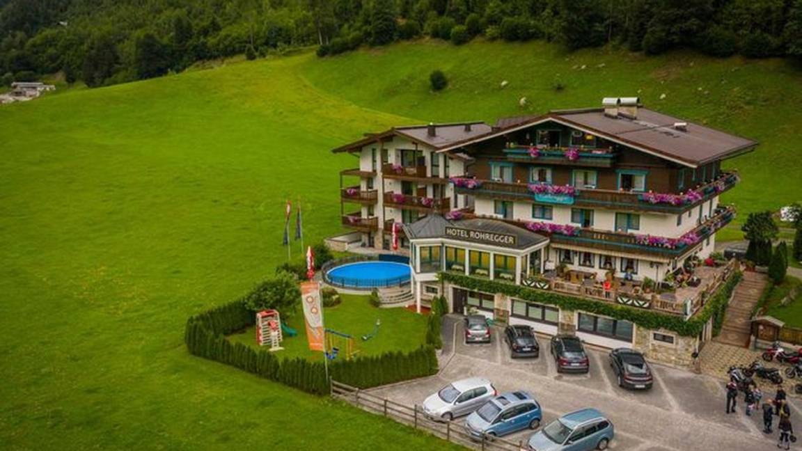 40 M² Hotel ∙ 2 Bedrooms ∙ 4 Guests - Bramberg am Wildkogel