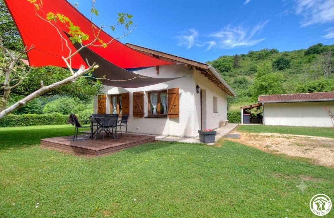 50 M² Gîte ∙ 1 Chambre ∙ 3 Personnes - Ain