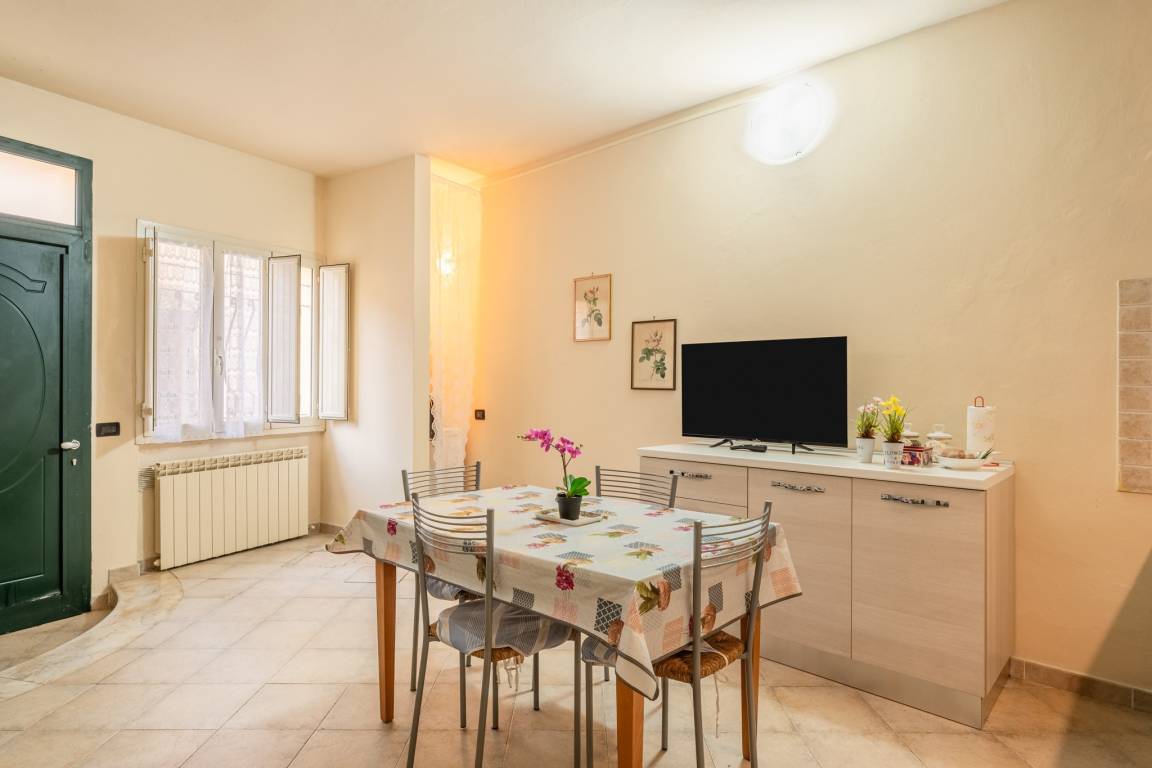 45 M² Apartment ∙ 1 Bedroom ∙ 4 Guests - Lucca