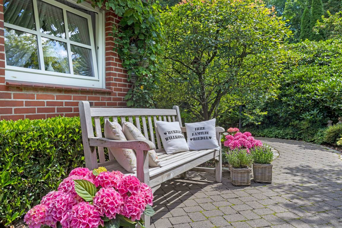 82 M² Ferienwohnung ∙ 1 Schlafzimmer ∙ 2 Gäste - Sundern (Sauerland)