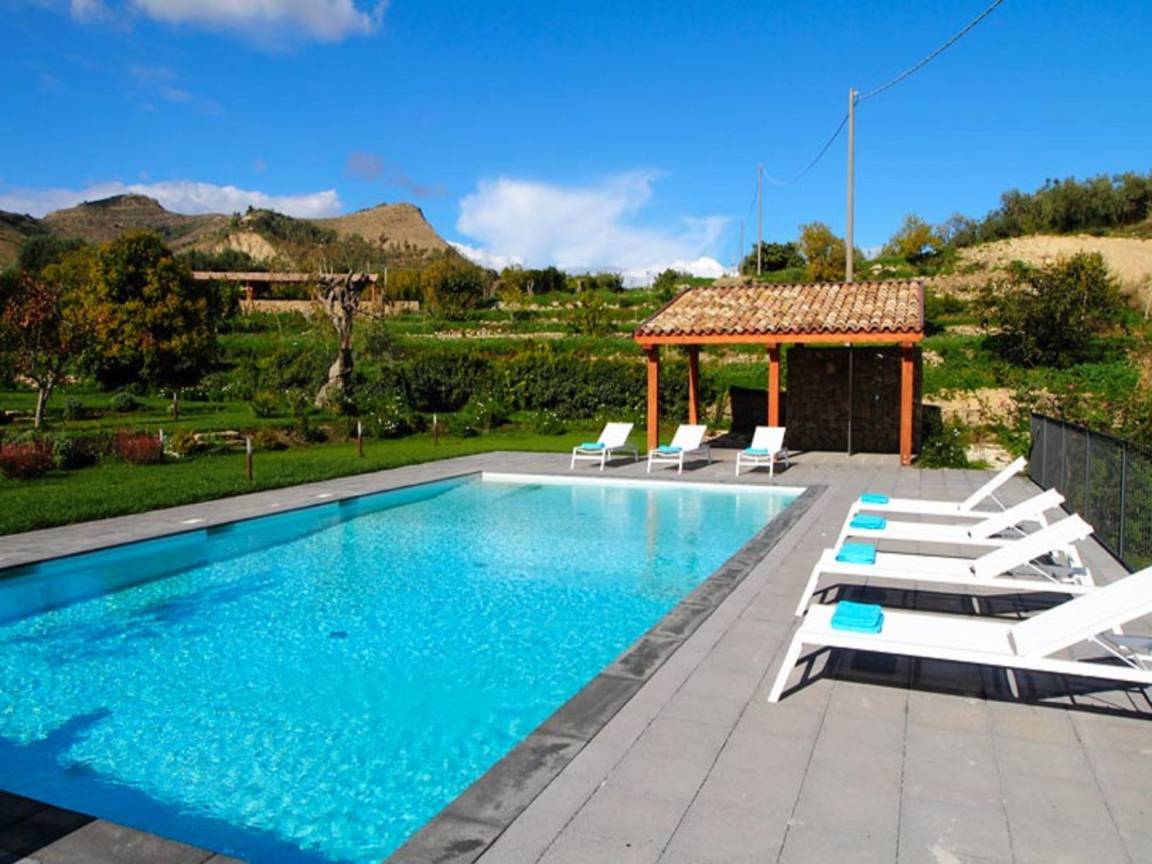 240 M² Casa Vacanza ∙ 4 Camere Da Letto ∙ 12 Ospiti - Provincia di Enna