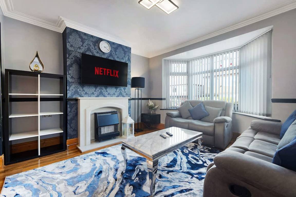 Apartment ∙ 3 Bedrooms ∙ 6 Guests - Gateshead