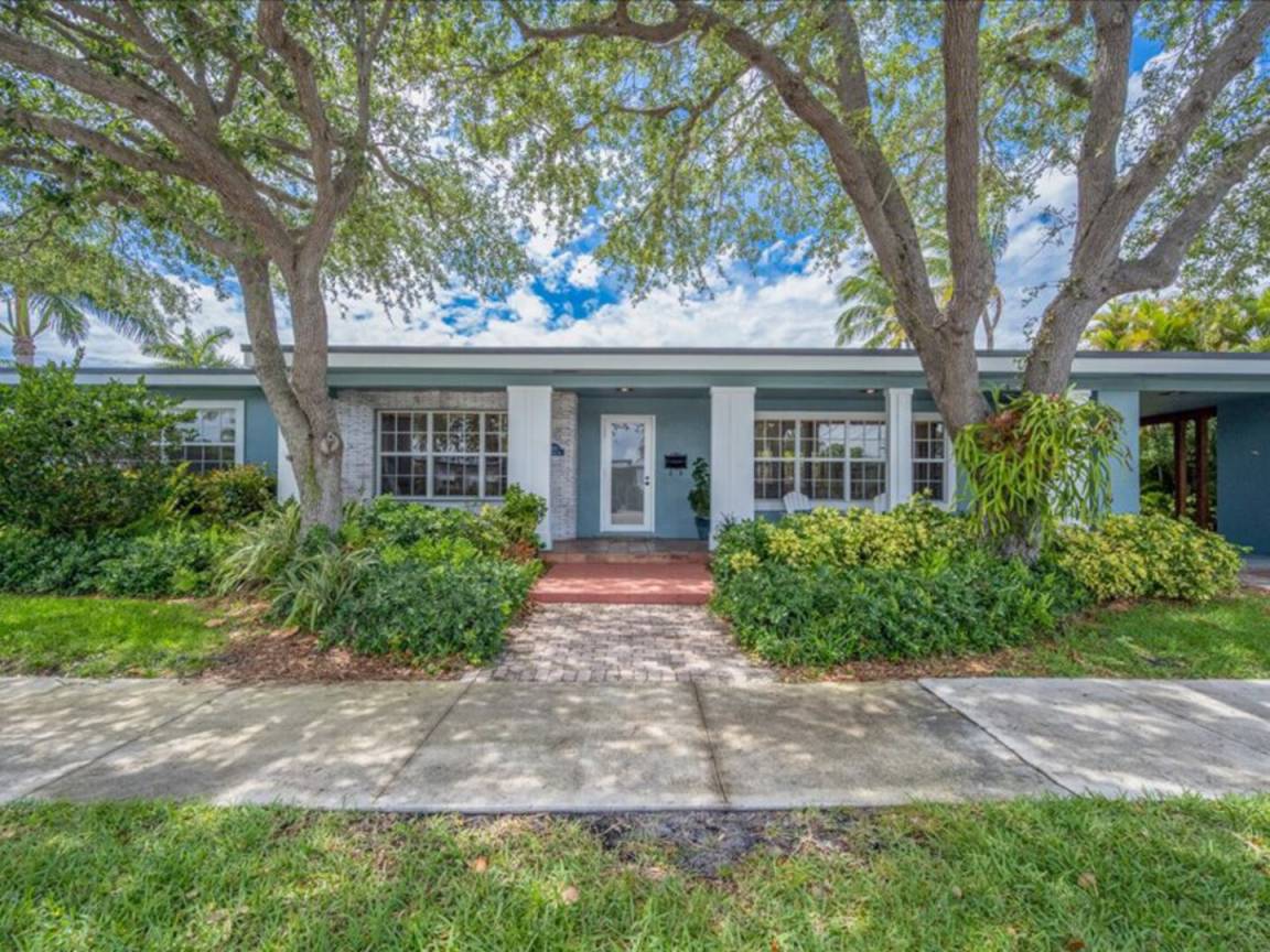 144 M² Ferienhaus ∙ 2 Schlafzimmer ∙ 4 Gäste - Lake Worth, FL