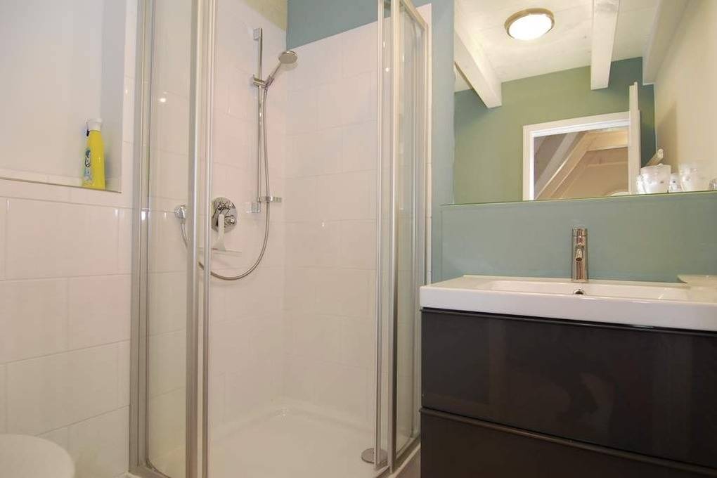 60 m² Ferienwohnung ∙ 2 Schlafzimmer ∙ 4 Gäste – Bild 7