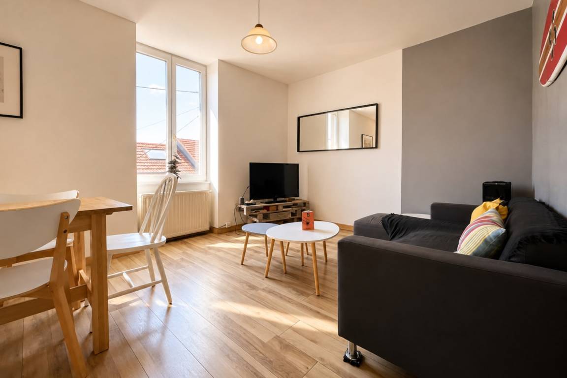 65 M² Apartament ∙ 2 Sypialnie ∙ 4 Gości - Biarritz