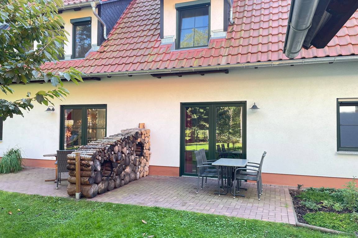 56 m² Ferienwohnung ∙ 2 Schlafzimmer ∙ 4 Gäste – Bild 3