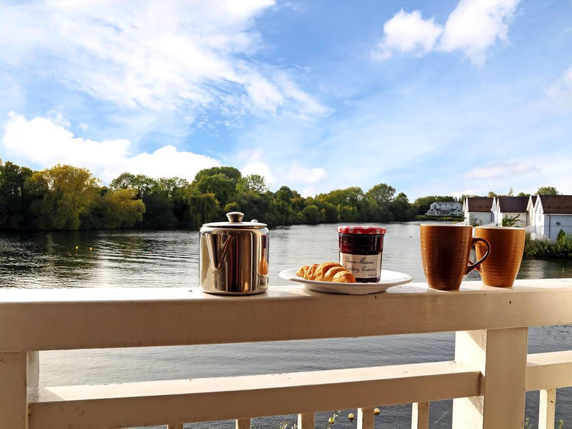 Cottage ∙ 3 Bedrooms ∙ 6 Guests - Cirencester