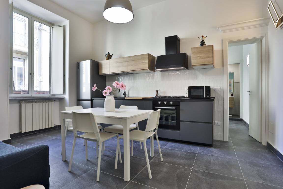 GuestHost - Garibaldi huge and cozy apartment