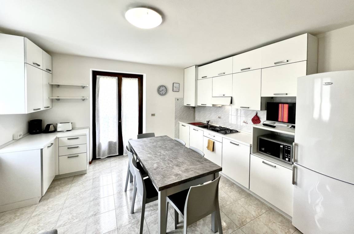 60 M² Appartement ∙ 2 Slaapkamers ∙ 4 Gasten - Ledro