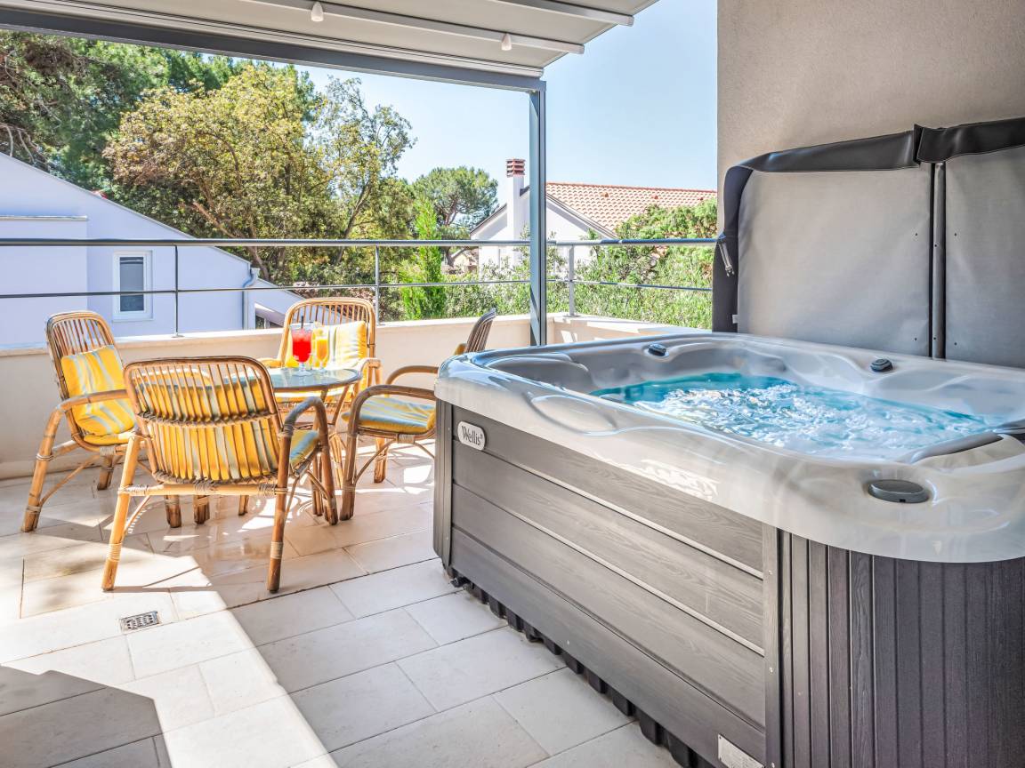 100 M² Apartament ∙ 3 Sypialnie ∙ 6 Gości - Mali Lošinj