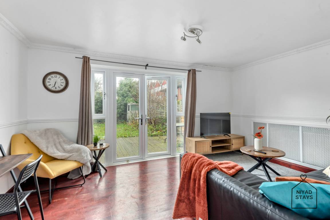 70 M² House ∙ 4 Bedrooms ∙ 7 Guests - London, UK