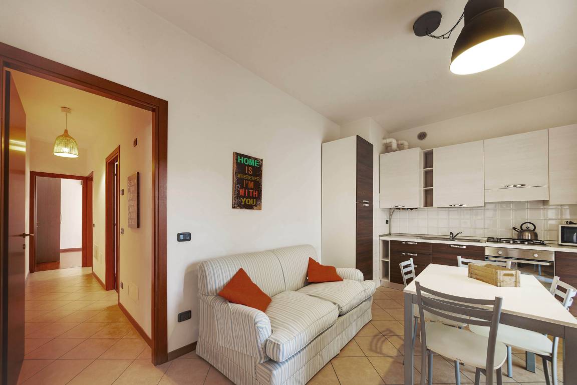70 M² Ferienwohnung ∙ 2 Schlafzimmer ∙ 6 Gäste - Torri del Benaco