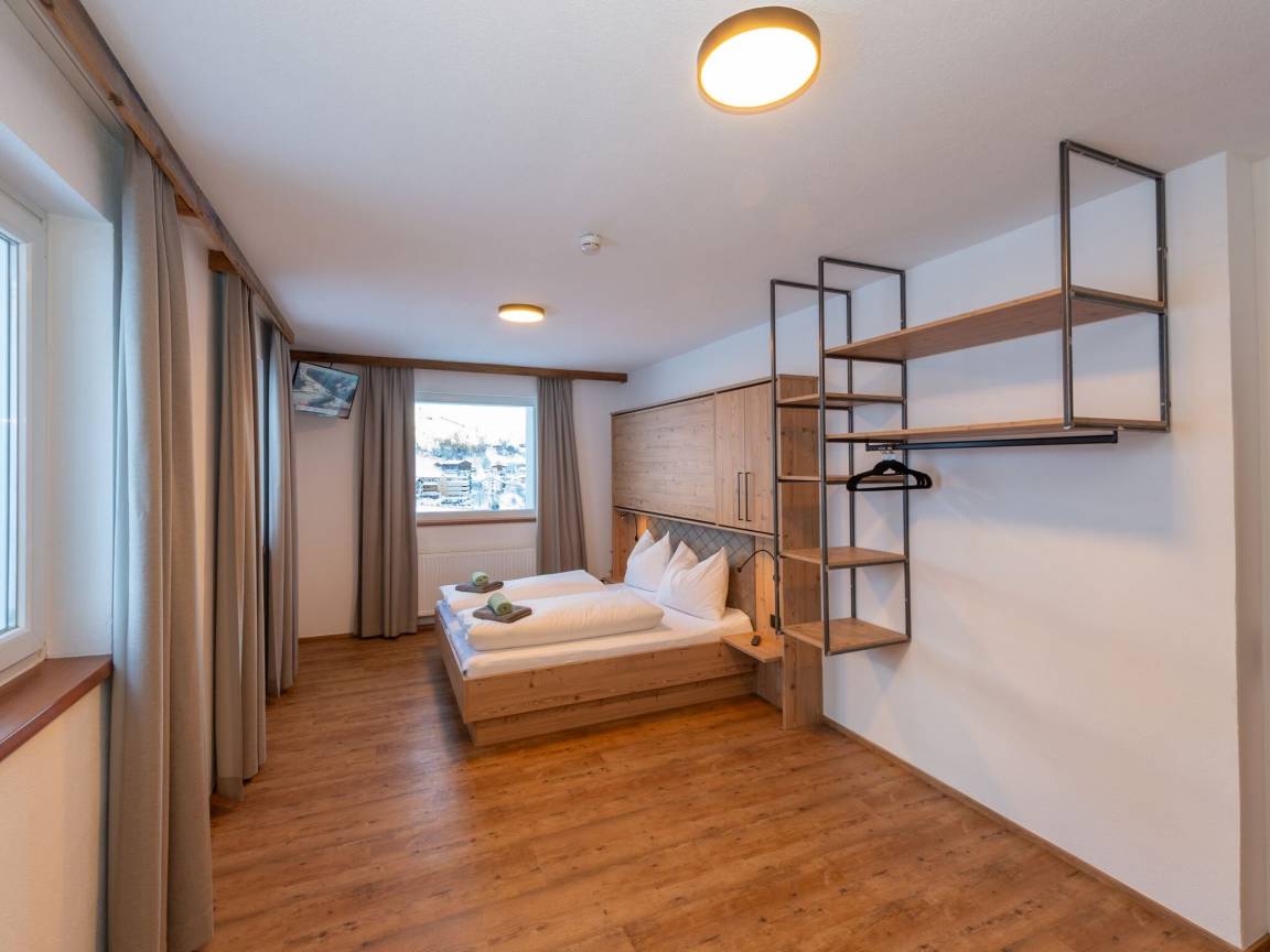94 m² Ferienwohnung ∙ 3 Schlafzimmer ∙ 11 Gäste – Bild 8
