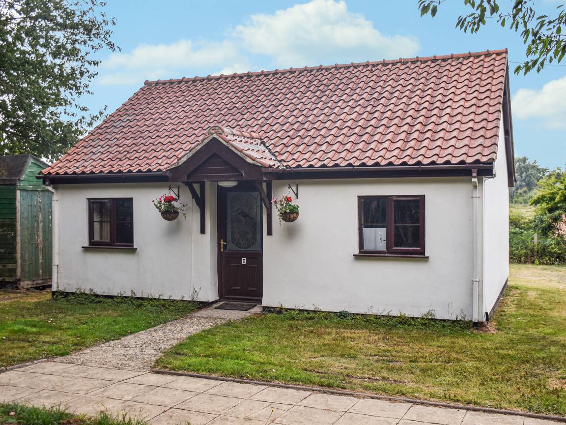 Cottage ∙ 2 Bedrooms ∙ 4 Guests - Sea Palling