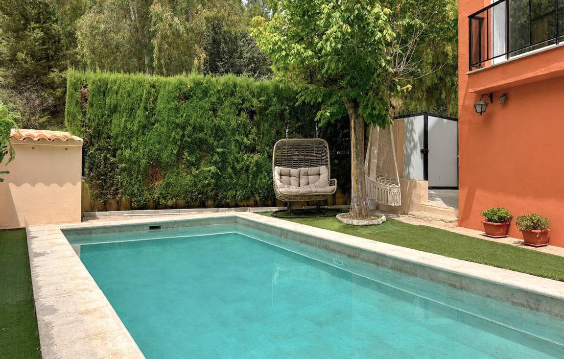 180 M² House ∙ 5 Bedrooms ∙ 10 Guests - Granada