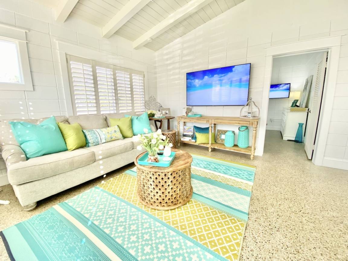 House ∙ 2 Bedrooms ∙ 6 Guests