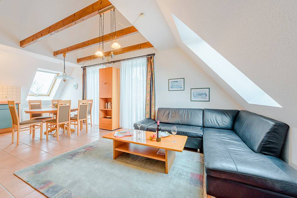 60 m² Ferienwohnung ∙ 3 Schlafzimmer ∙ 6 Gäste – Bild 3