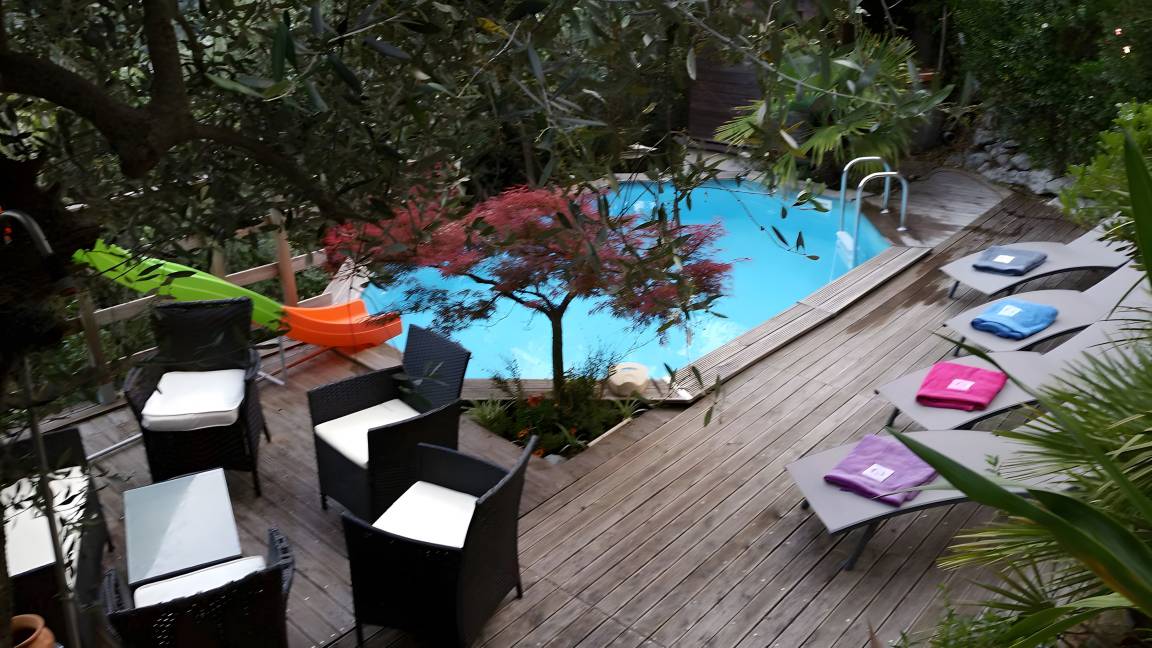 15 M² Majatalo ∙ 1 Makuuhuone ∙ 4 Vierasta - Sospel