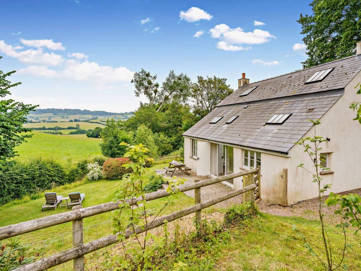Cottage ∙ 2 Bedrooms ∙ 4 Guests - Chepstow