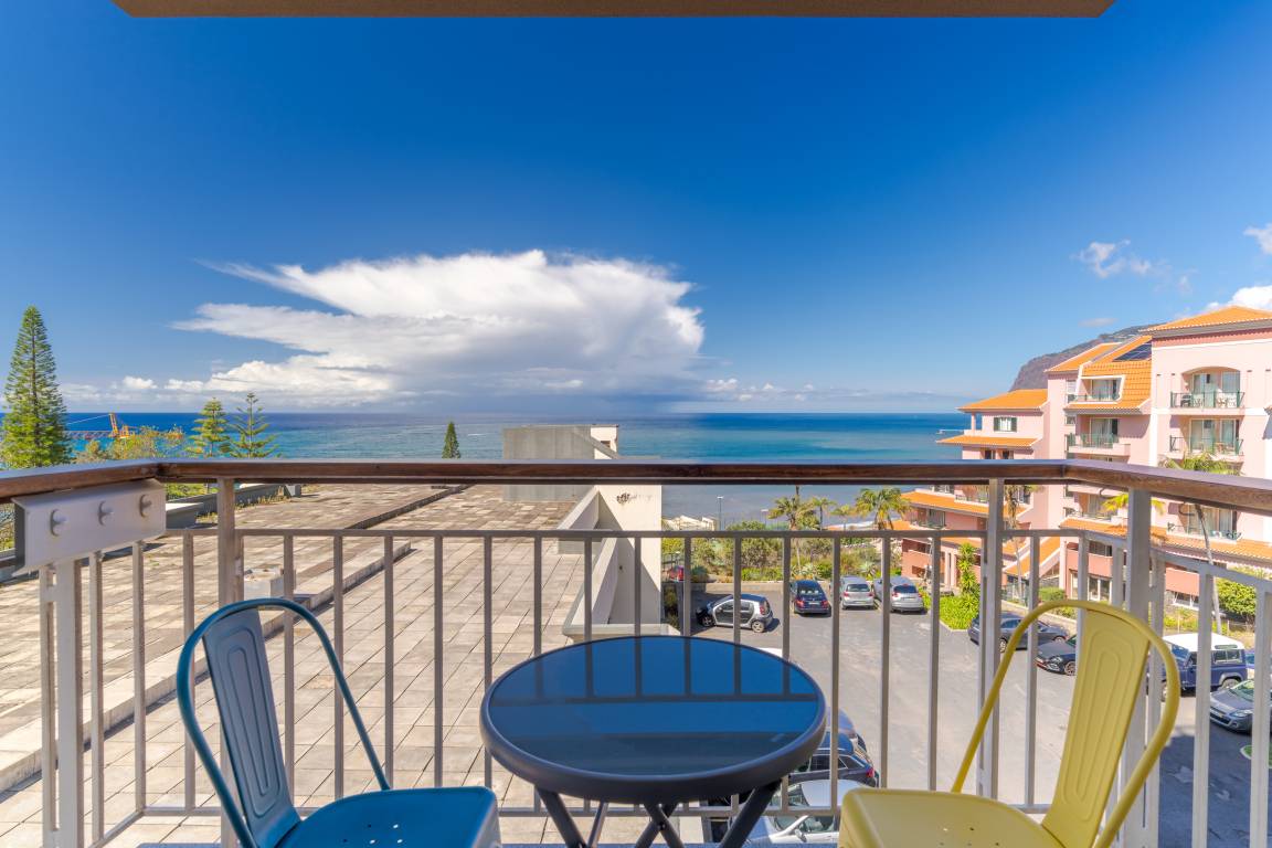 90 M² Ferienwohnung ∙ 2 Schlafzimmer ∙ 4 Gäste - Funchal
