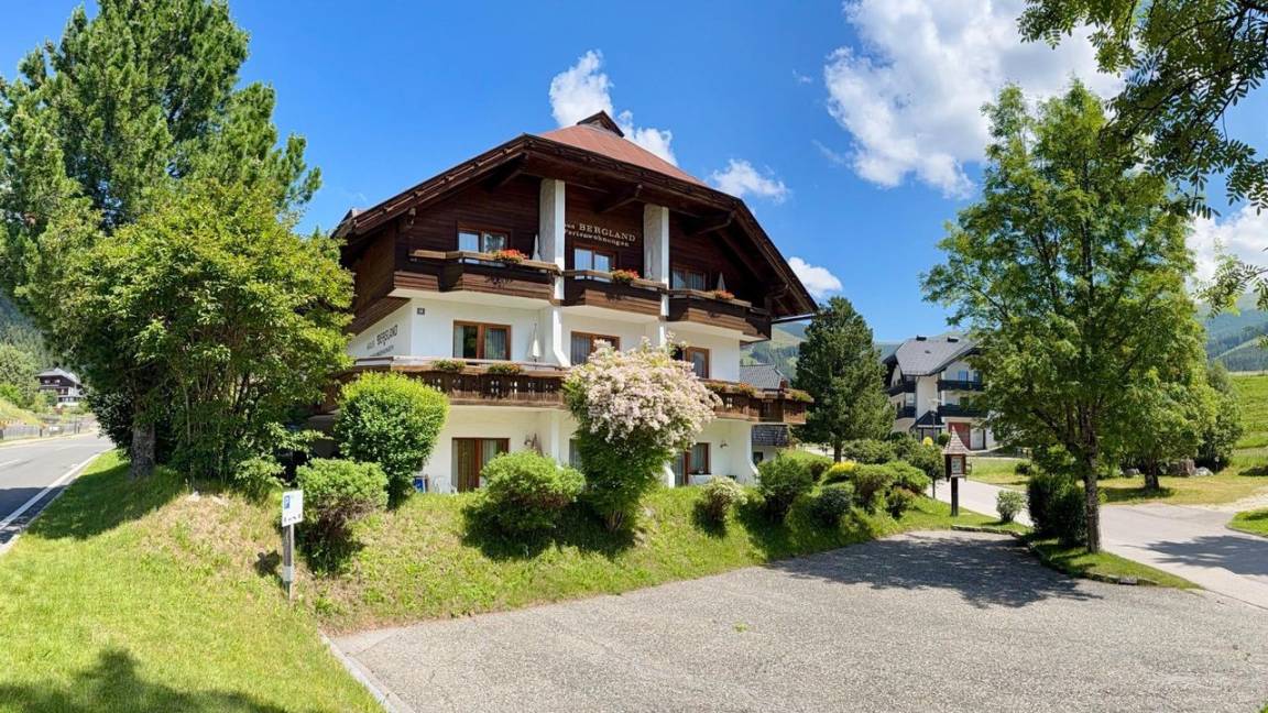49 M² Apartment ∙ 1 Bedroom ∙ 2 Guests - Karintia