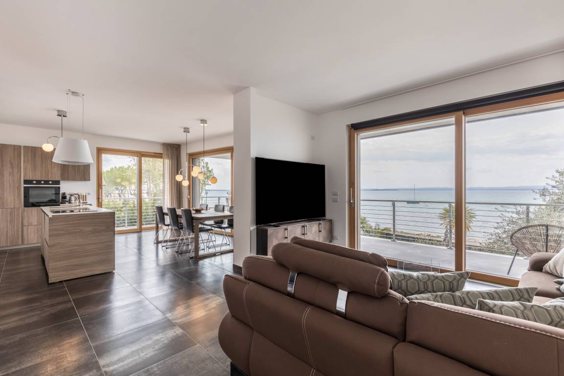 110 M² Apartament ∙ 3 Sypialnie ∙ 6 Gości - Bardolino