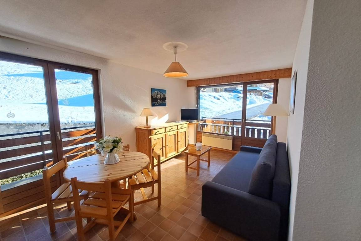 38 M² Apartment ∙ 2 Bedrooms ∙ 4 Guests - Bonneville
