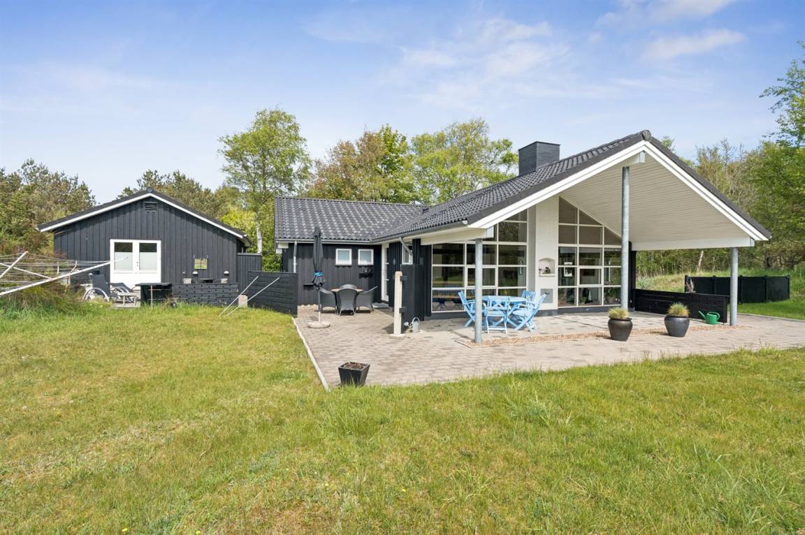 144 m&sup2; Ferienhaus 4 Schlafzimmer 8 G&auml;ste