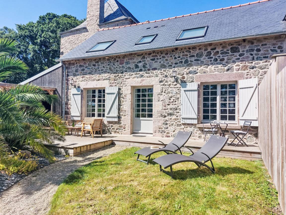 65 M² Ferienhaus ∙ 2 Schlafzimmer ∙ 3 Gäste - Fréhel