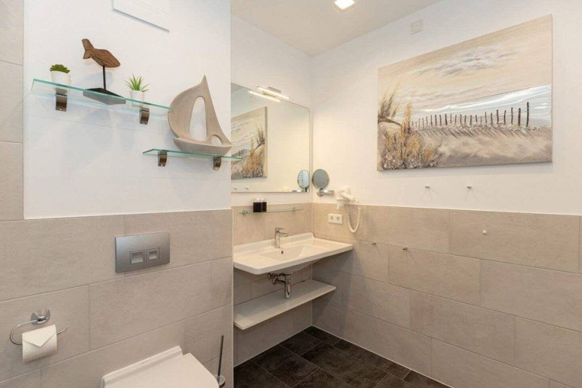 99 m² Ferienwohnung ∙ 2 Schlafzimmer ∙ 6 Gäste – Bild 7