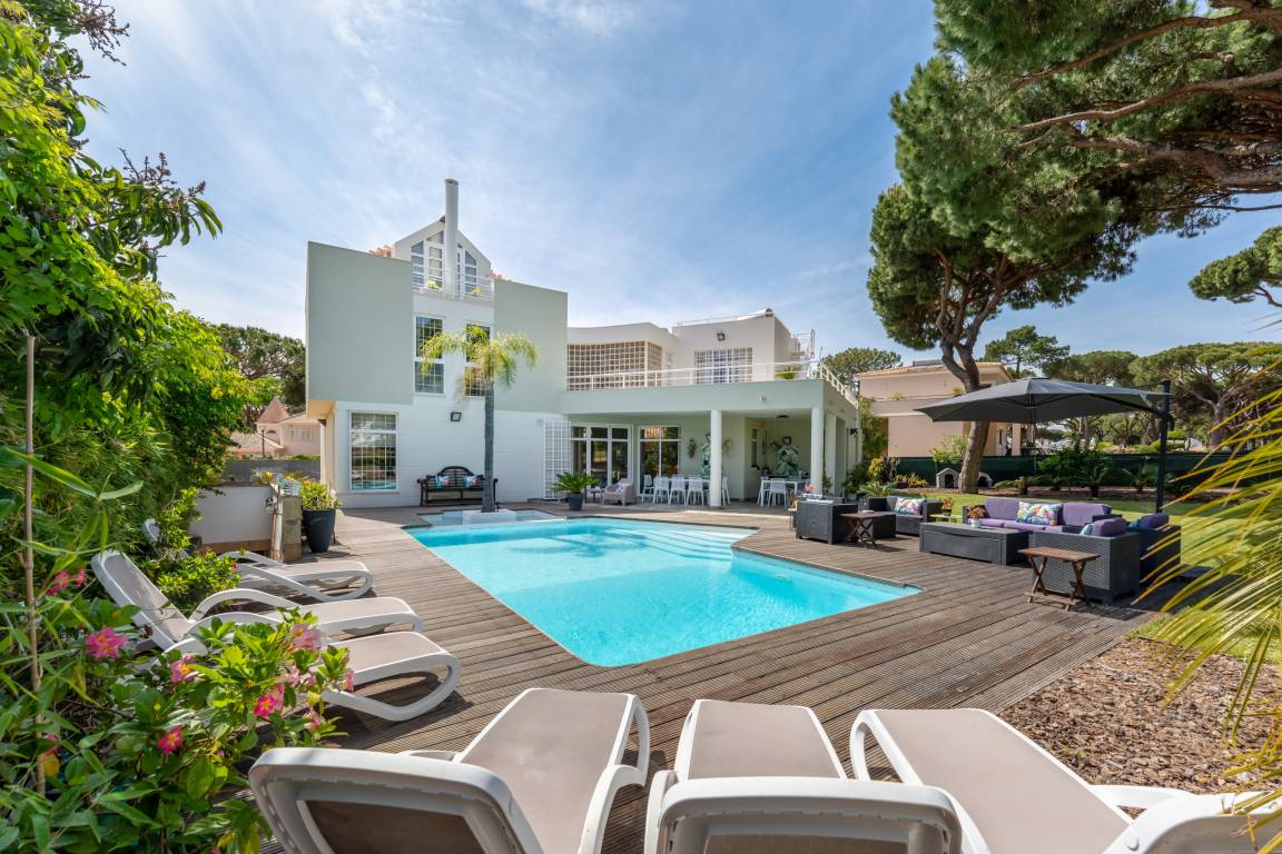 220 M² Villa ∙ 5 Slaapkamers ∙ 11 Gasten - Vilamoura