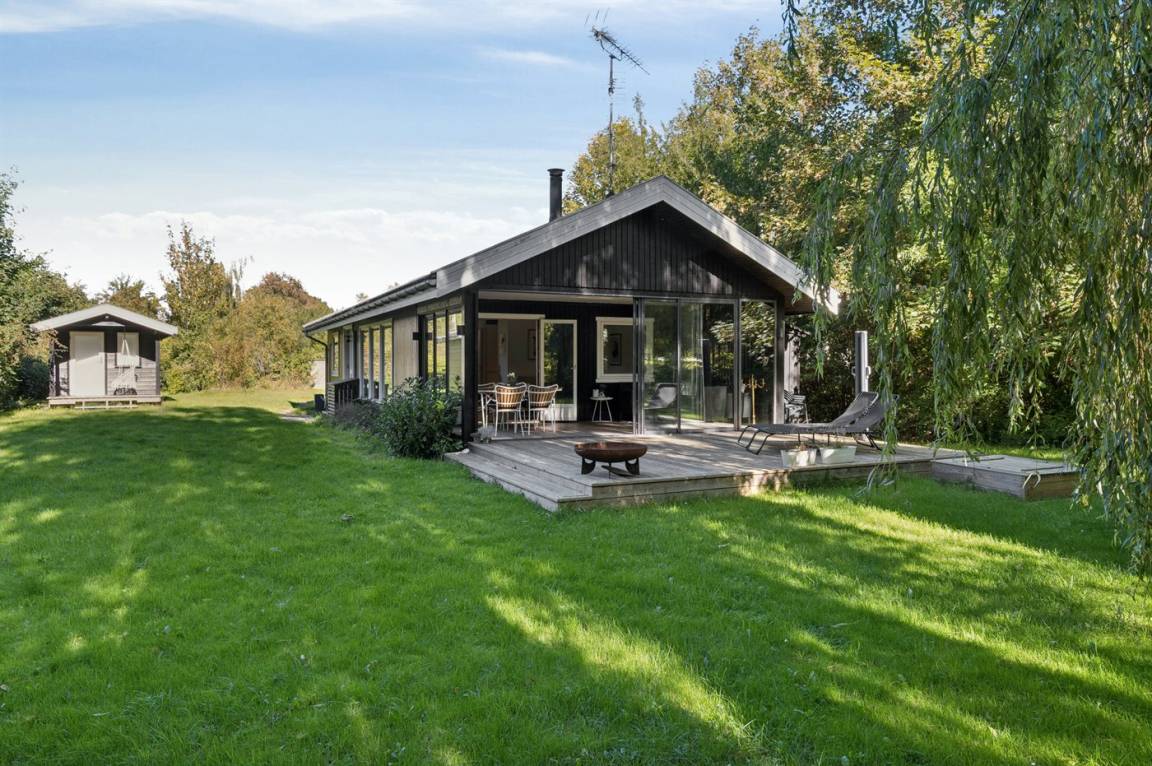 1977 m&sup2; Ferienhaus 2 Schlafzimmer 4 G&auml;ste