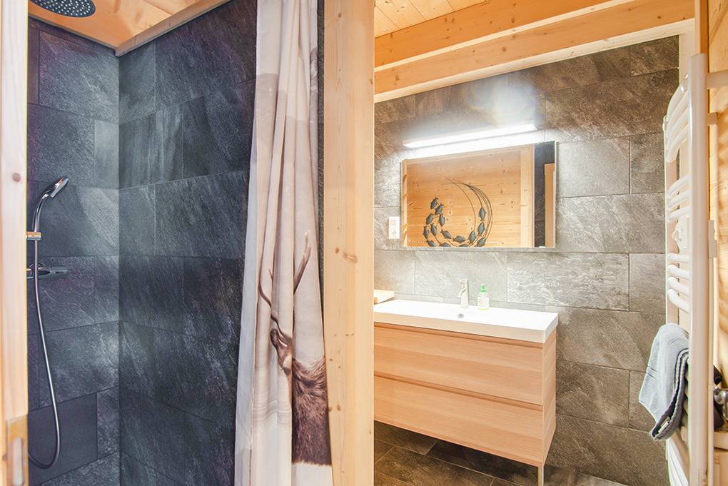 300 m² Ferienhaus ∙ 10 Schlafzimmer ∙ 28 Gäste – Bild 23