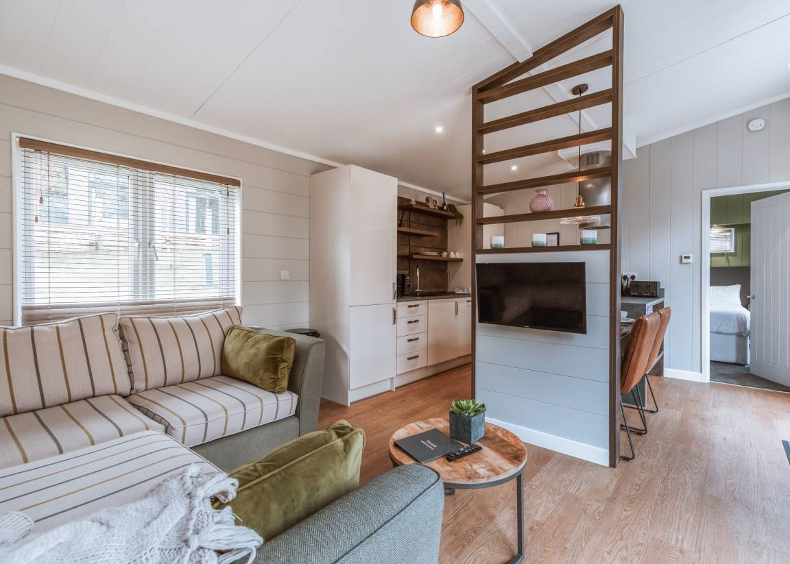 Chalet ∙ 2 Bedrooms ∙ 4 Guests - Staffordshire