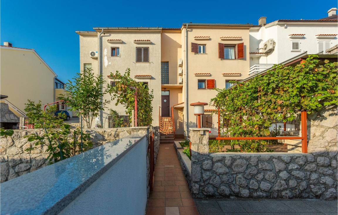 79 M² Maison De Vacances ∙ 3 Chambres ∙ 8 Personnes - Njivice