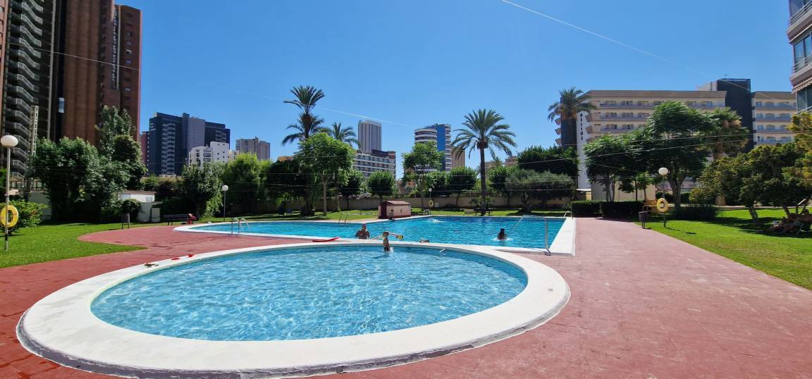 95 M² Apartamento ∙ 2 Habitaciones ∙ 6 Huéspedes - Benidorm