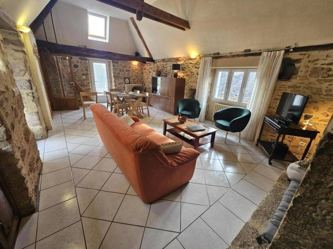 140 M² Cottage ∙ 3 Chambres ∙ 6 Personnes - Terrasson-Lavilledieu