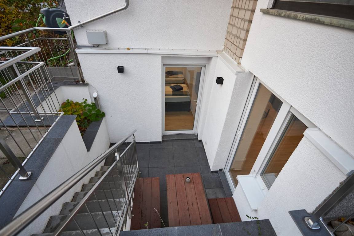 57 M² Ferienwohnung ∙ 2 Schlafzimmer ∙ 4 Gäste - Bad Vilbel