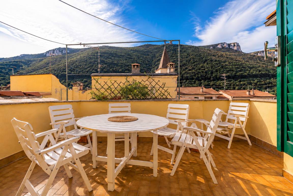 125 M² Appartamento Vacanza ∙ 4 Camere Da Letto ∙ 8 Ospiti - Finale Ligure