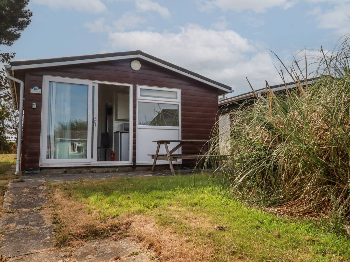 Cottage ∙ 2 Bedrooms ∙ 4 Guests - Polzeath Beach