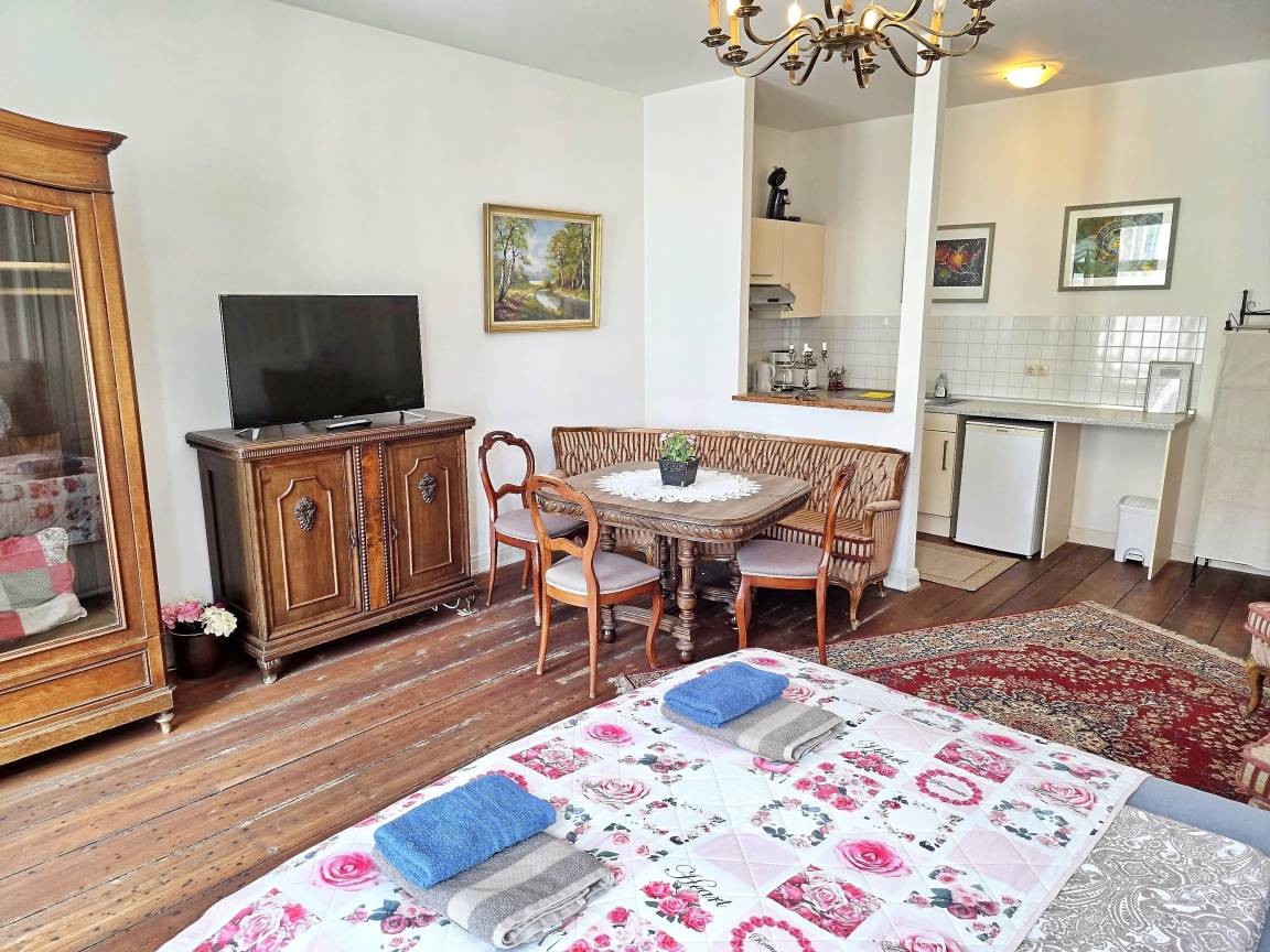 60 m² Ferienwohnung ∙ 2 Schlafzimmer ∙ 4 Gäste – Bild 5