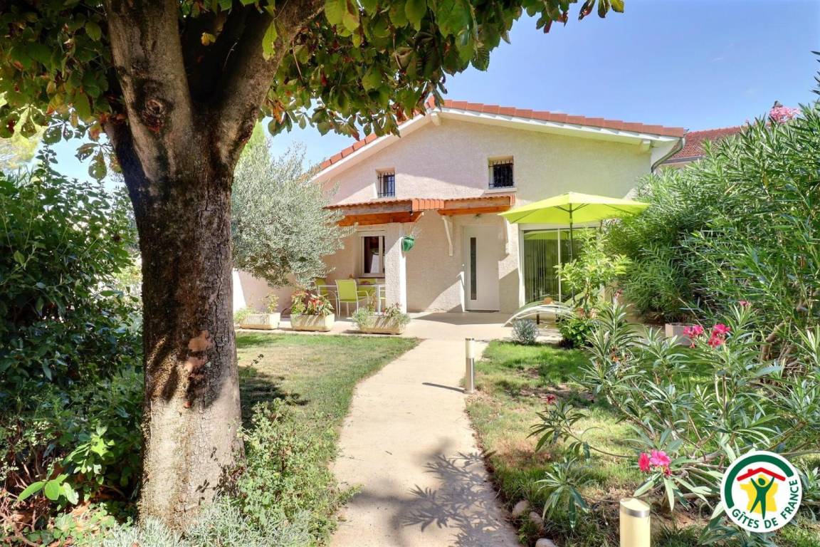 60 M² Gîte ∙ 2 Chambres ∙ 4 Personnes - Saint-Vallier