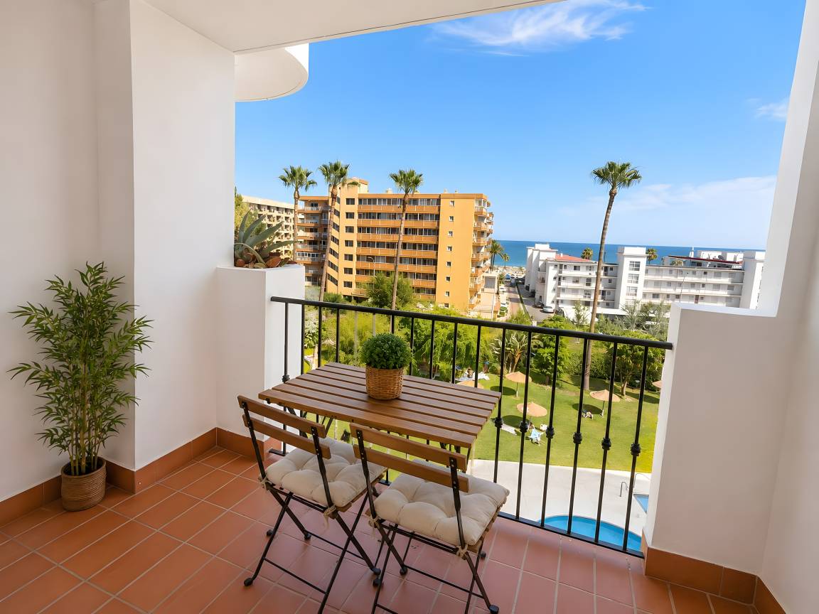 55 M² Apartamento ∙ 1 Habitación ∙ 4 Huéspedes - Fuengirola