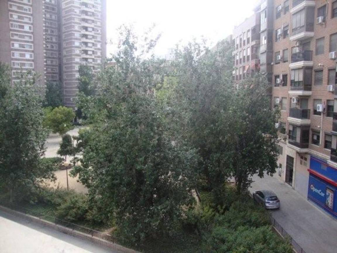 75 M² Apartment ∙ 2 Bedrooms ∙ 4 Guests - Valencia