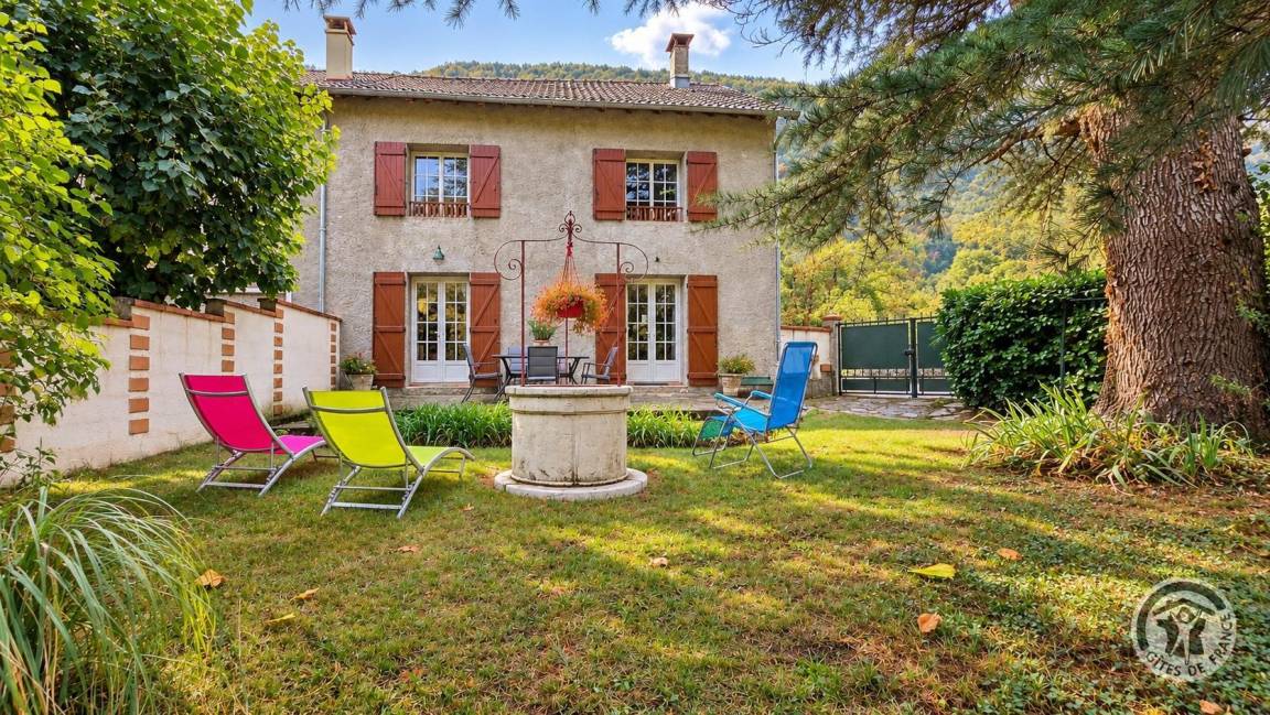 79 m&sup2; G&icirc;te 3 Schlafzimmer 5 G&auml;ste